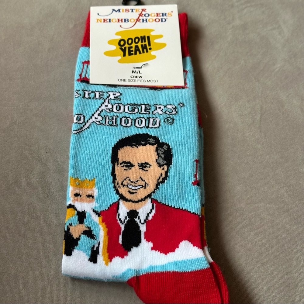 Men’s Oooh Yeah Mister Rogers Neighborhood Crew Socks Brand New